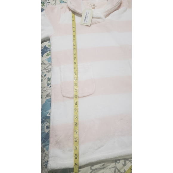 PINK & WHITE STRIP LOUNGING PJS - Picture 7 of 7